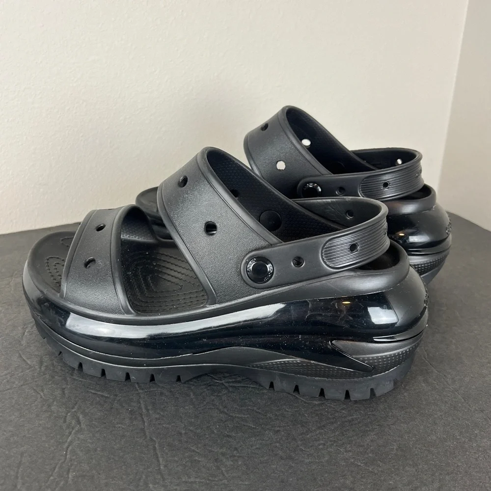 Crocs Black Classic Mega Crush Sandals - Picture 3 of 6